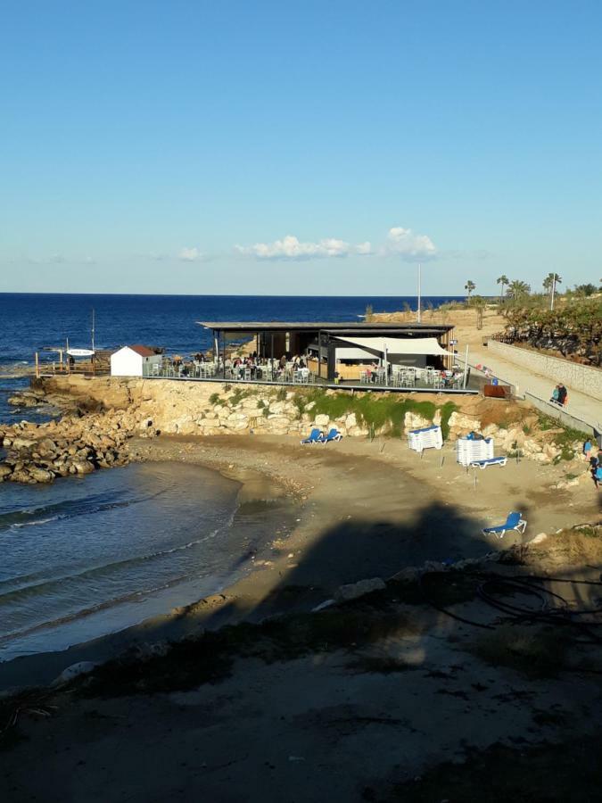 Apartment Helena Paralimni Eksteriør billede